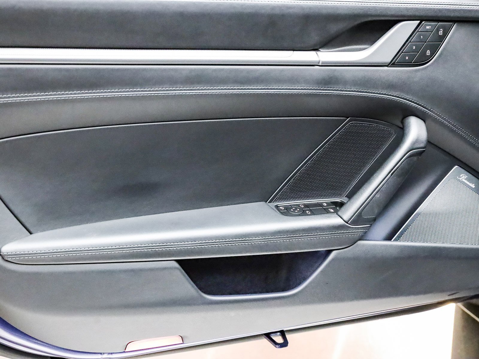 Used 2024 Porsche 911 Carrera S image 17