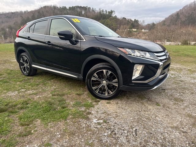 Used 2018 Mitsubishi Eclipse Cross SEL AWD/4WD image 2