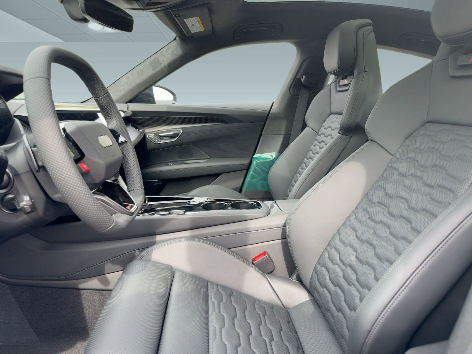 New 2026 Audi RS e-tron GT performance image 5