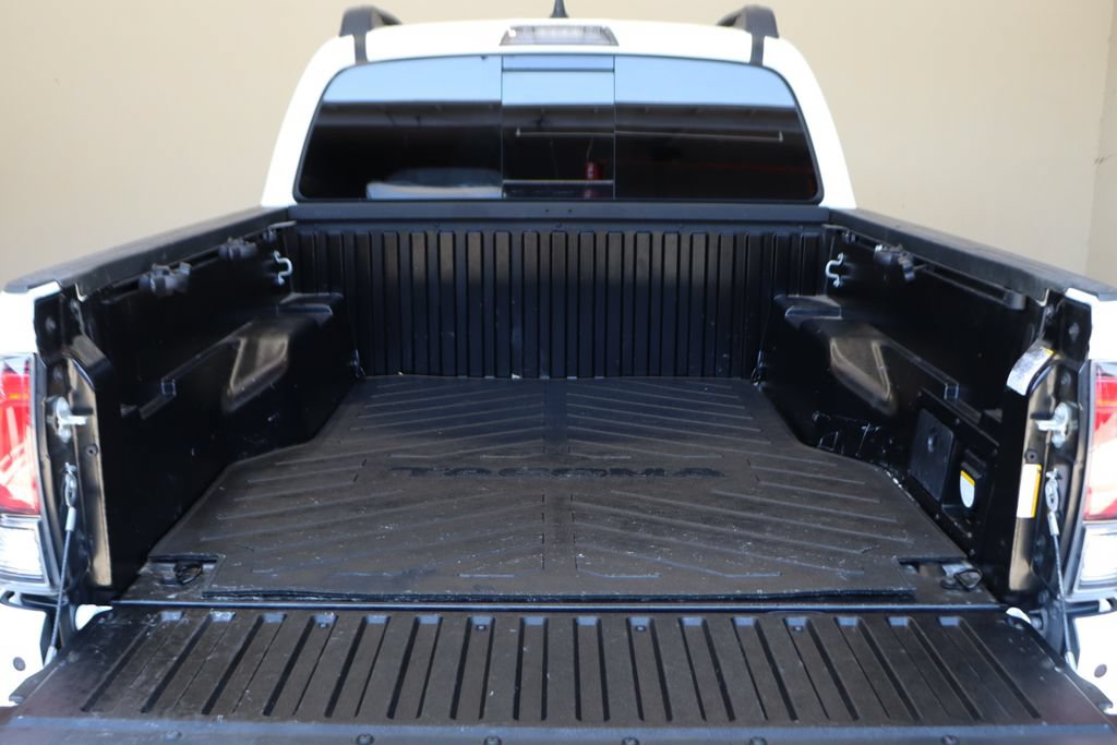Used 2021 Toyota Tacoma TRD Pro AWD/4WD image 10