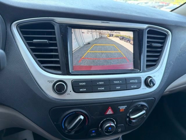 Used 2022 Hyundai Accent SEL FWD image 25