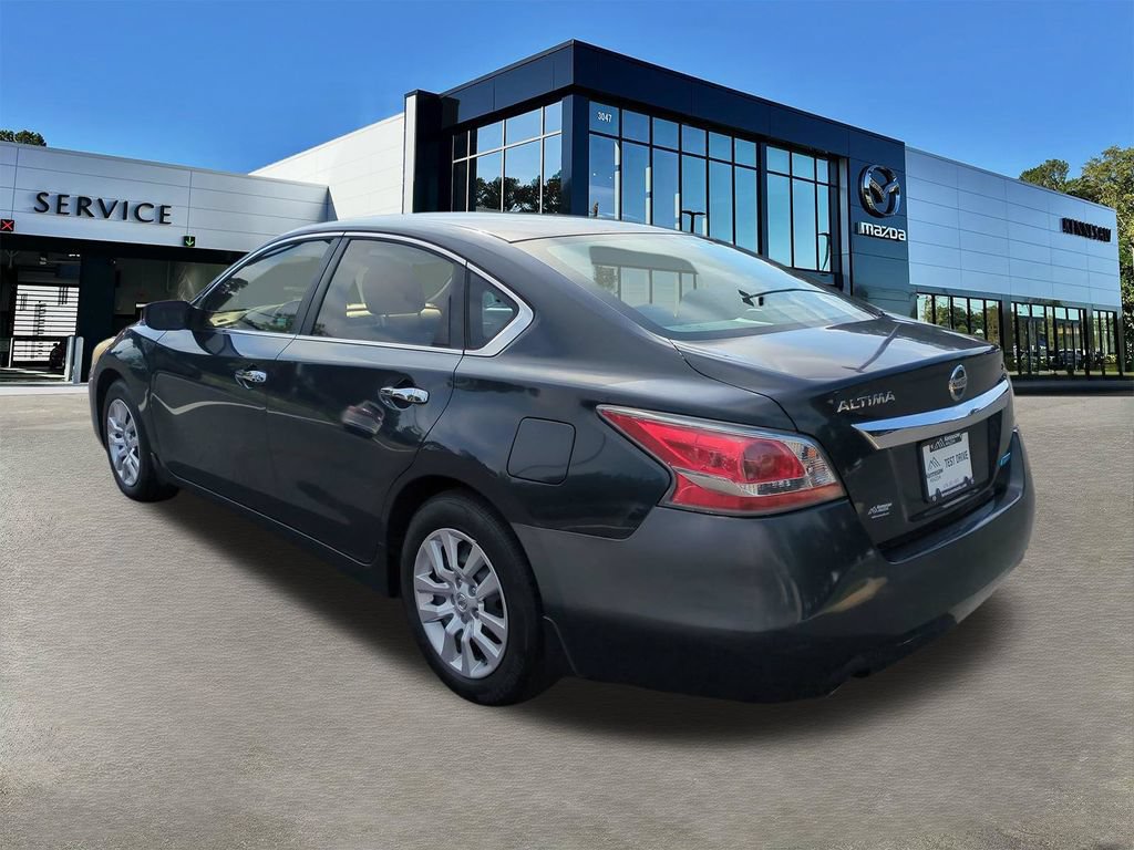 Used 2014 Nissan Altima 2.5 S FWD image 6