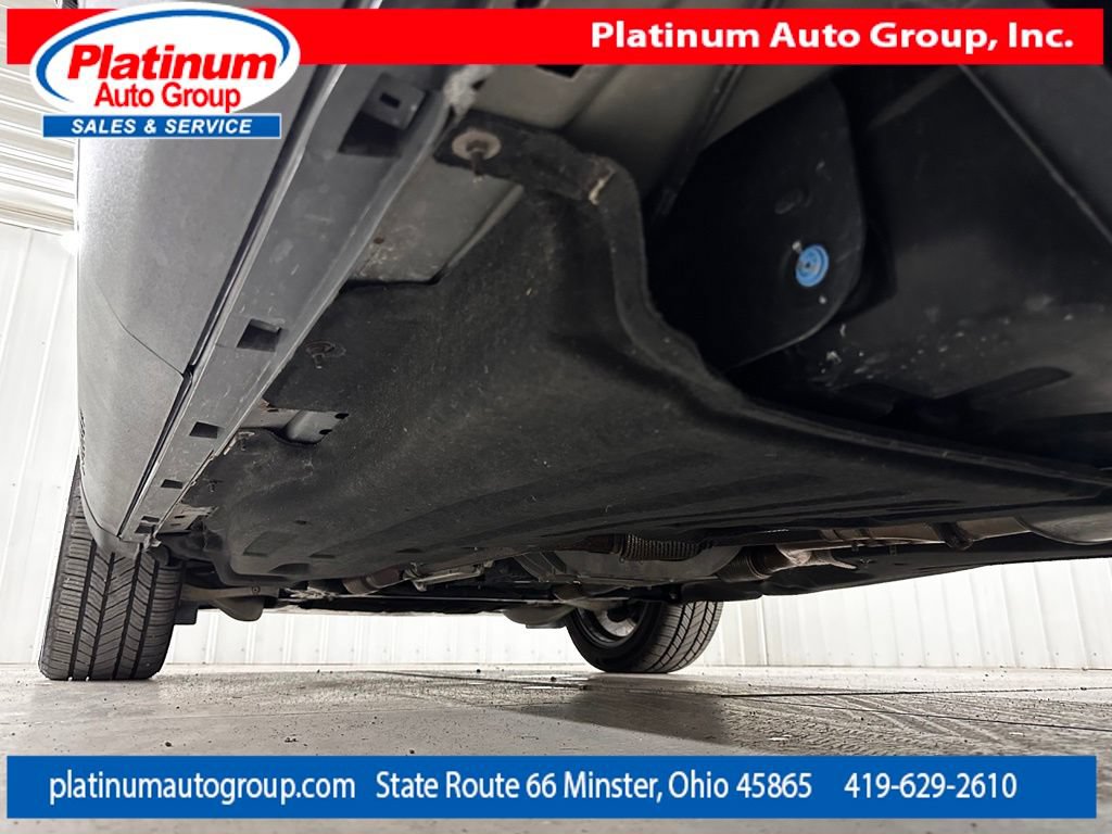 Used 2021 Ford Explorer Platinum w/ Equipment Group 601A AWD/4WD image 9
