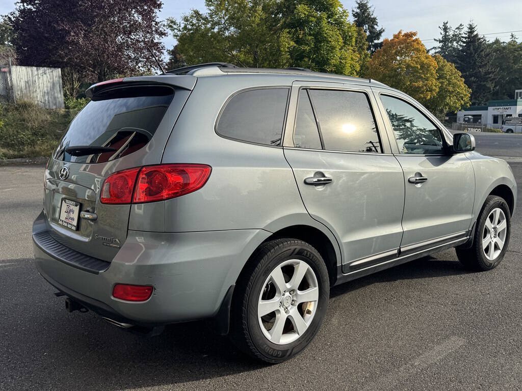 Used 2009 Hyundai Santa Fe Limited w/ Navigation Pkg 5 AWD/4WD image 3
