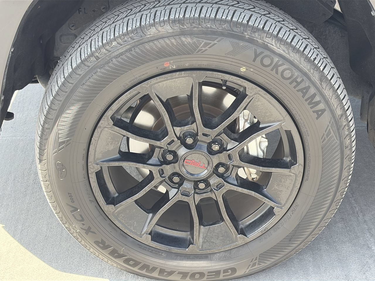 Used 2024 Toyota Tundra Limited w/ TRD Off-Road Package AWD/4WD image 10