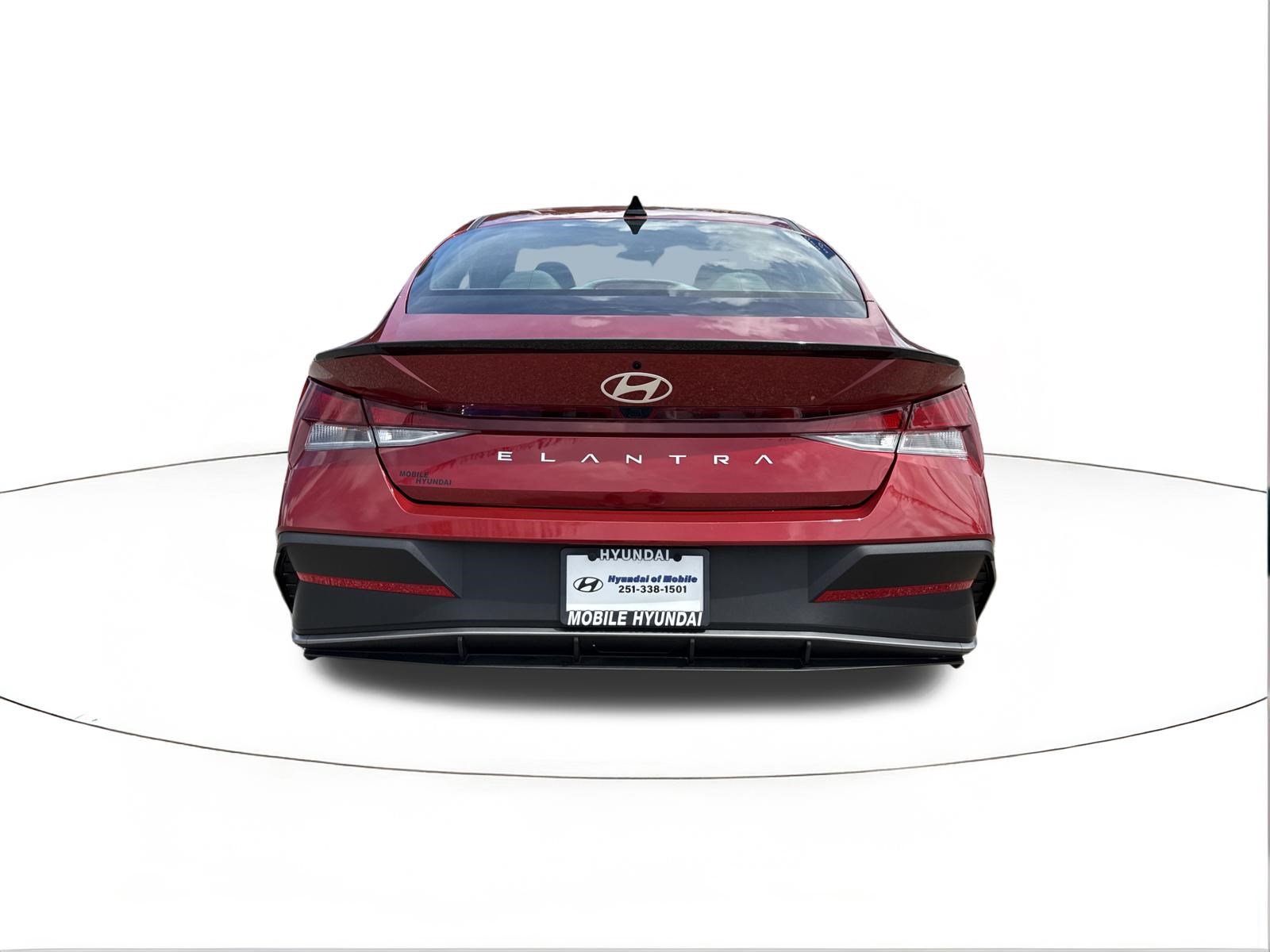Certified 2026 Hyundai Elantra Sport FWD image 4