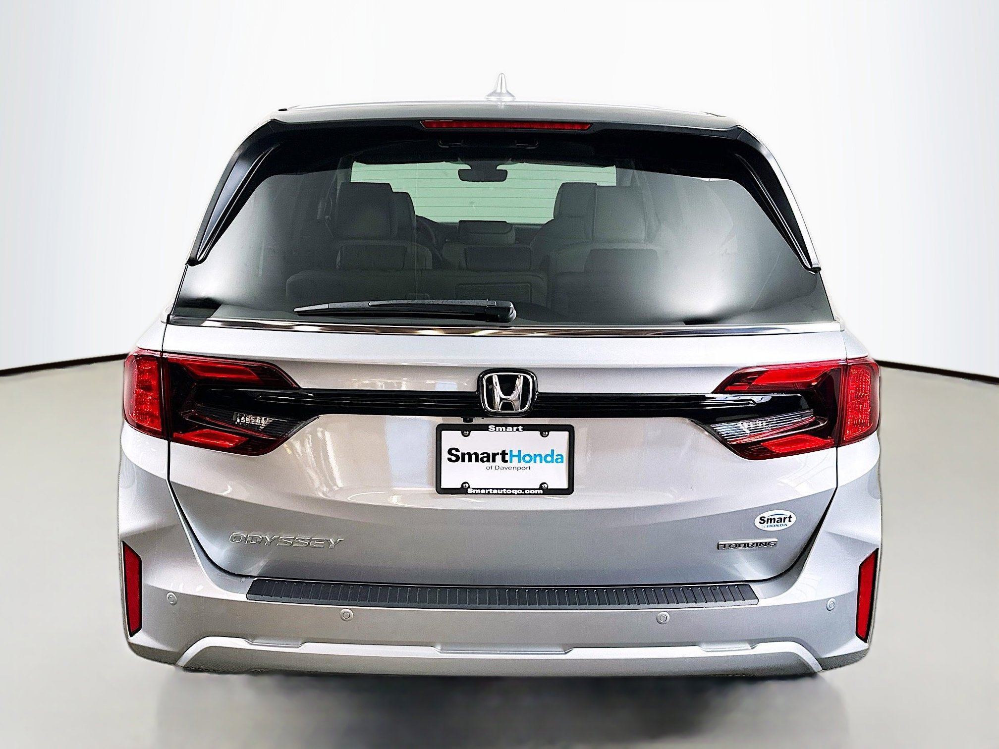 New 2026 Honda Odyssey Touring image 6