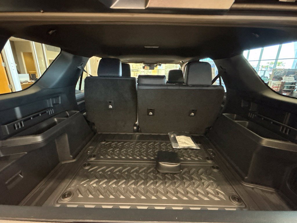 New 2026 Toyota 4Runner Platinum AWD/4WD image 30