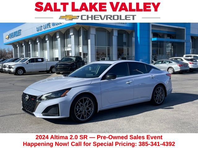Used 2024 Nissan Altima 2.0 SR image 1