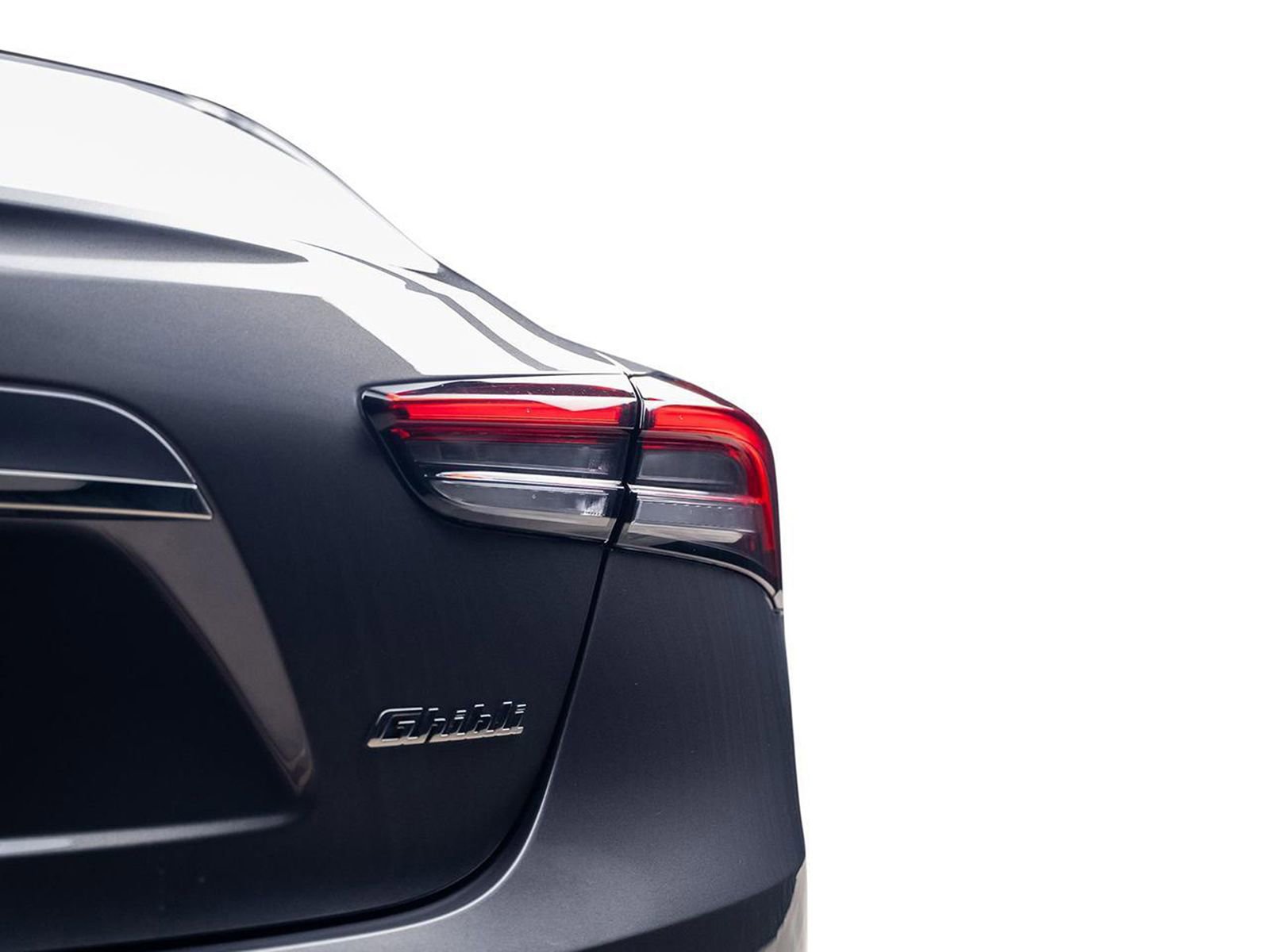 Used 2022 Maserati Ghibli Modena RWD image 24