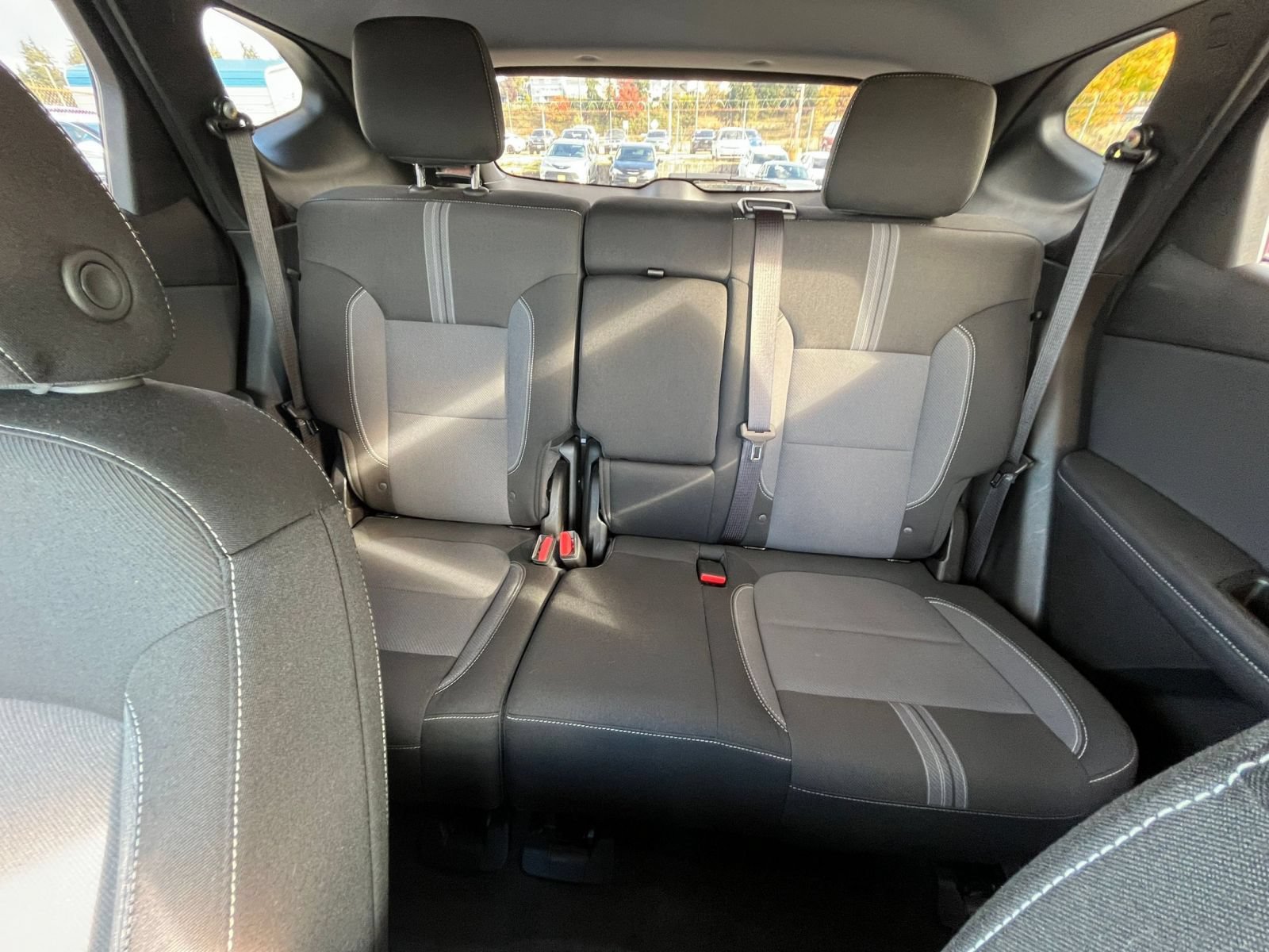 Used 2025 Chevrolet Blazer LT FWD image 38