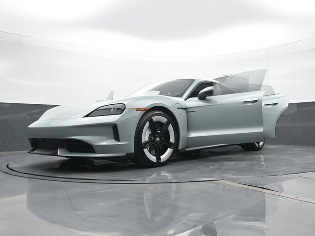 Used 2025 Porsche Taycan 4S image 31