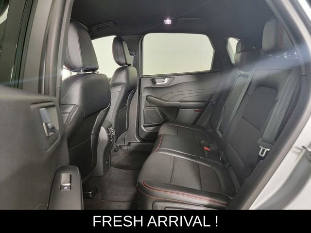 Certified 2023 Ford Escape ST-Line w/ Tech Pack #1 AWD/4WD image 15