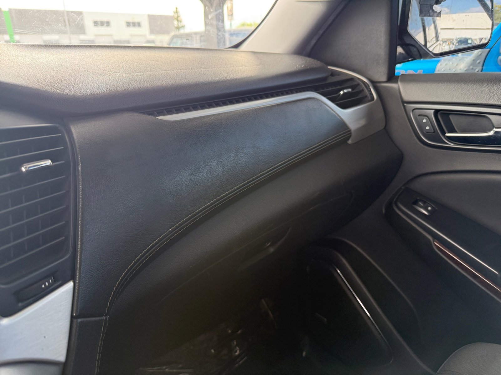 Used 2020 GMC Yukon XL SLE w/ SLE Value Package RWD image 23