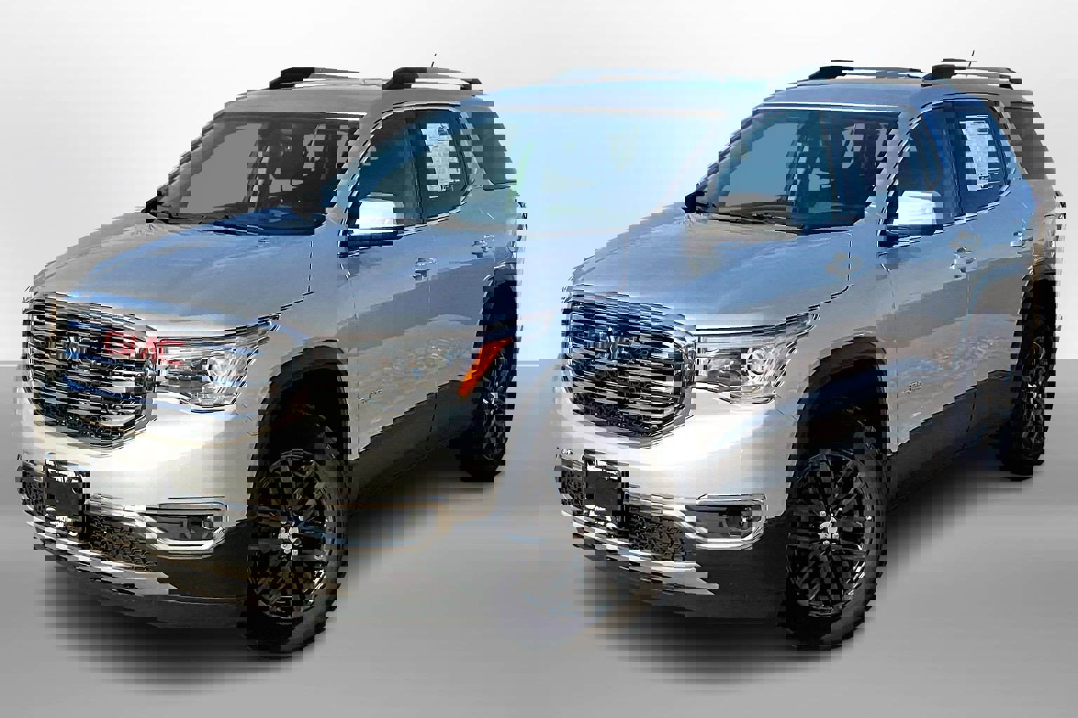 Used 2018 GMC Acadia SLT image 13