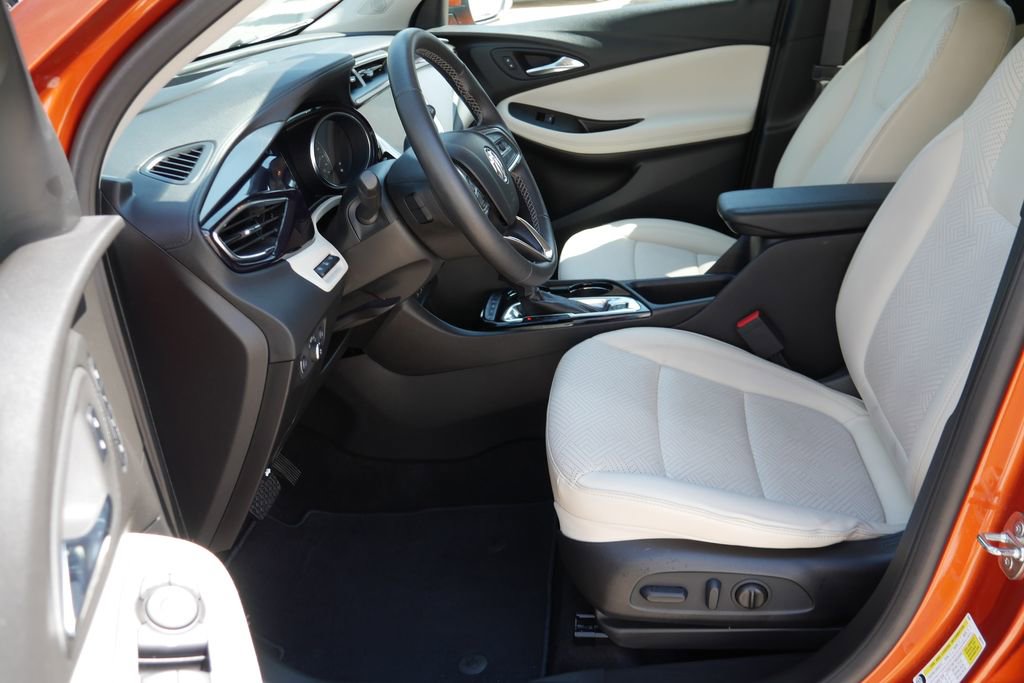 Used 2023 Buick Encore GX Essence w/ Advanced Technology Package image 8