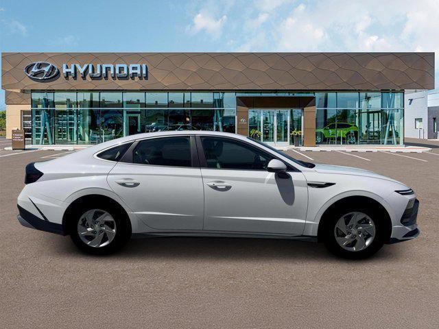 New 2026 Hyundai Sonata SE image 9
