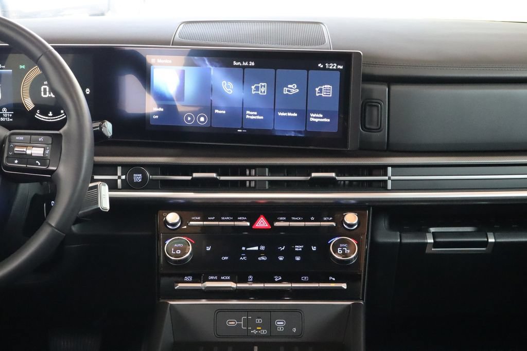Used 2025 Hyundai Santa Fe SEL FWD image 26