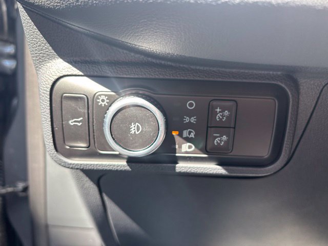 New 2027 Ford Explorer Active w/ Active Comfort Package RWD image 28