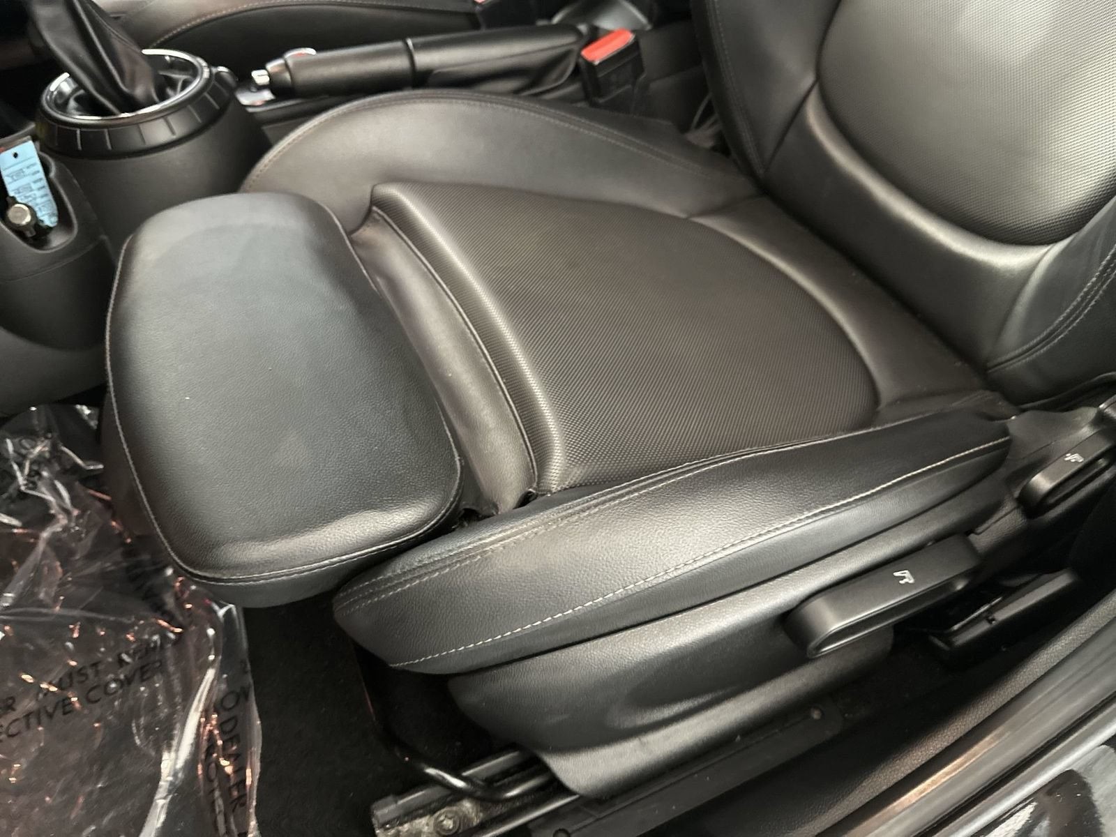 Used 2016 MINI Cooper 4-Door Hardtop FWD image 12