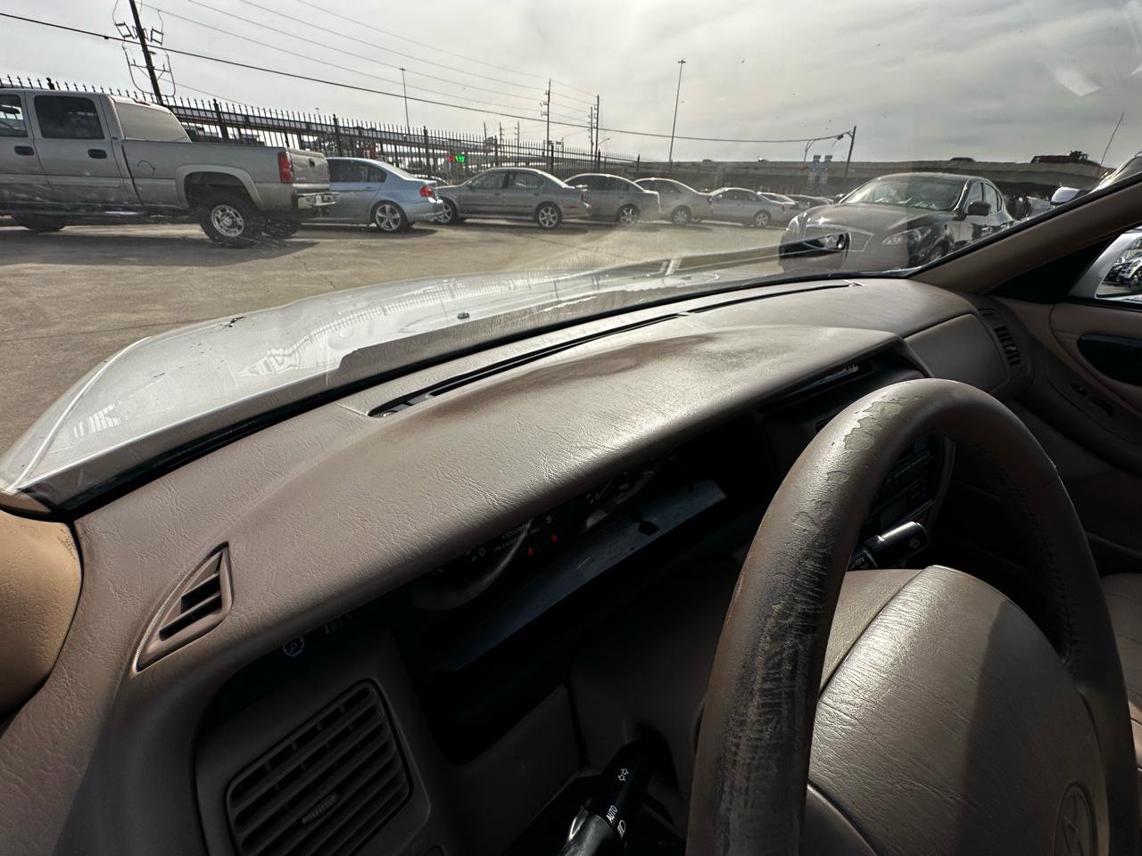 Used 1995 Toyota Avalon XLS image 34