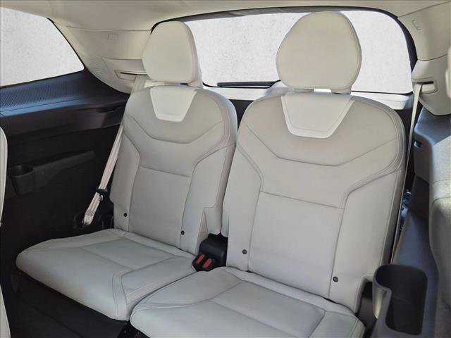 New 2026 Volvo EX90 Plus AWD/4WD image 19