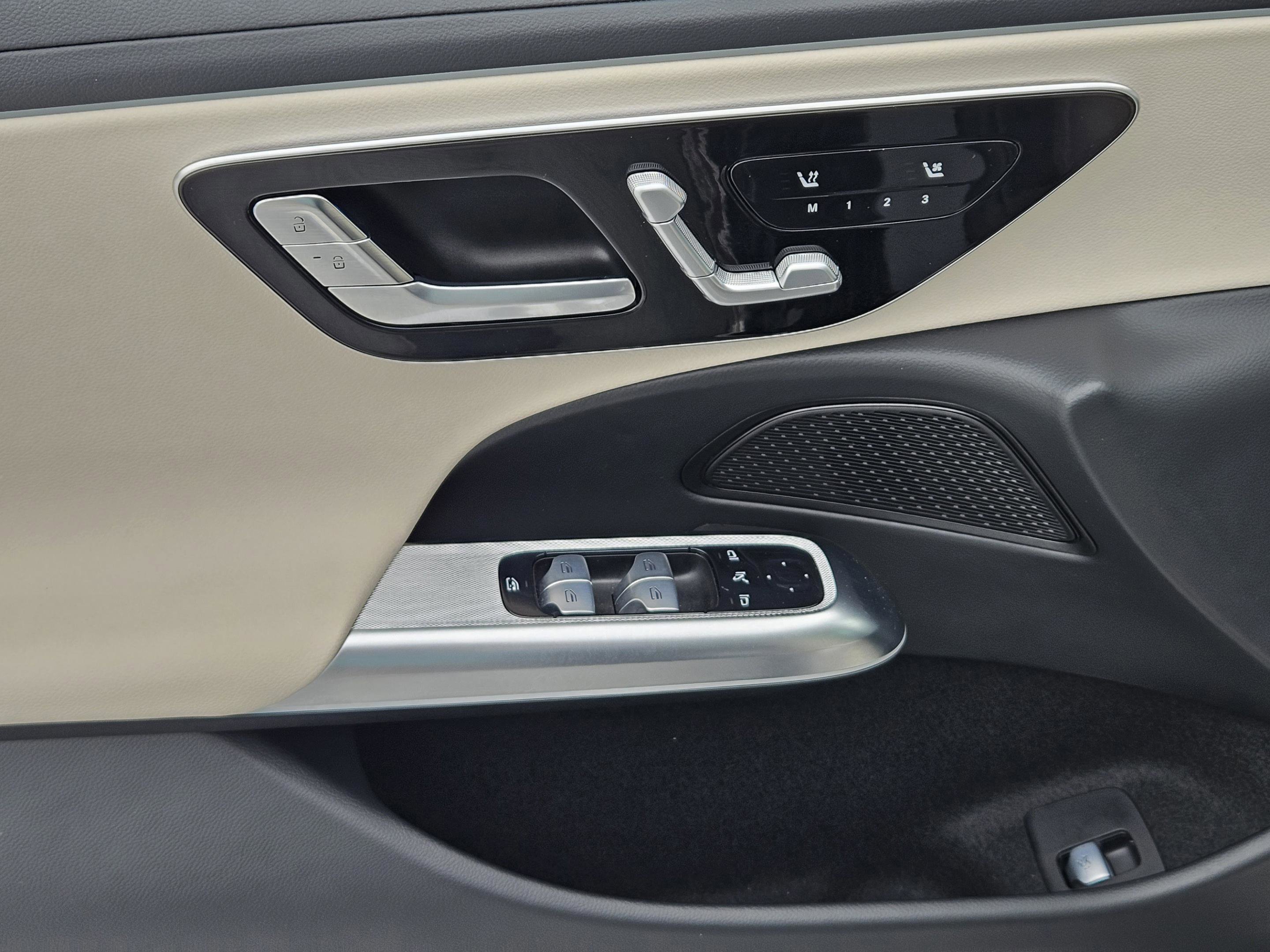 Certified 2025 Mercedes-Benz E 350 Sedan image 24