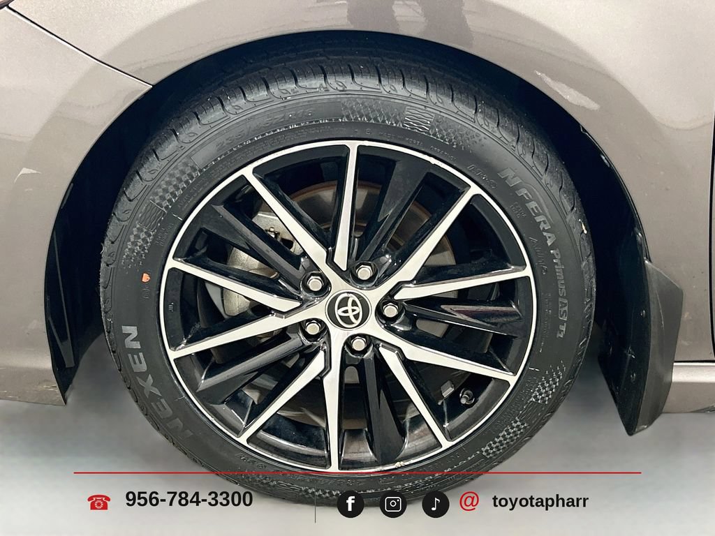 Used 2023 Toyota Camry SE FWD image 27