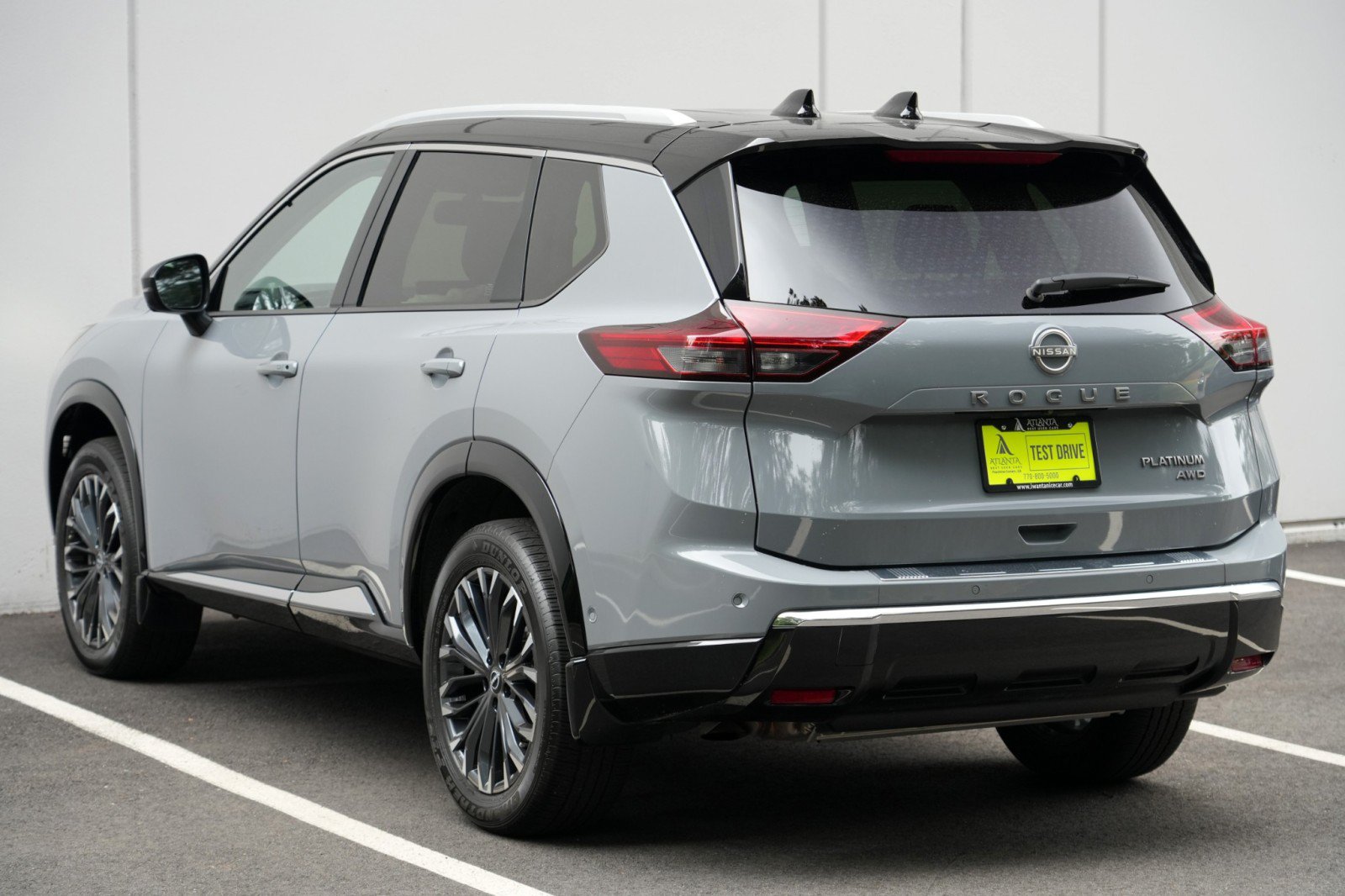 Used 2025 Nissan Rogue Platinum w/ Tech Package AWD/4WD image 47