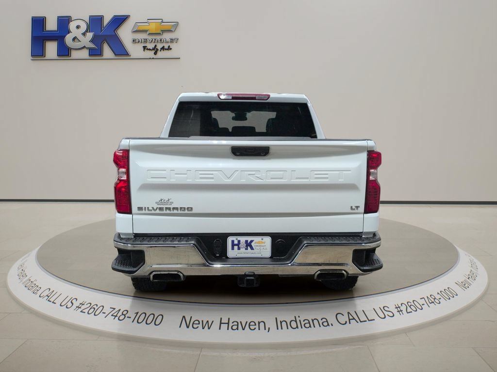 Used 2024 Chevrolet Silverado 1500 LT AWD/4WD image 5