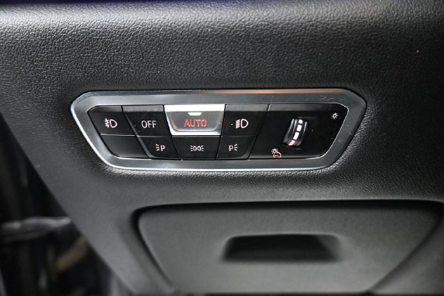 Used 2019 BMW X5 xDrive40i w/ Convenience Package AWD/4WD image 19
