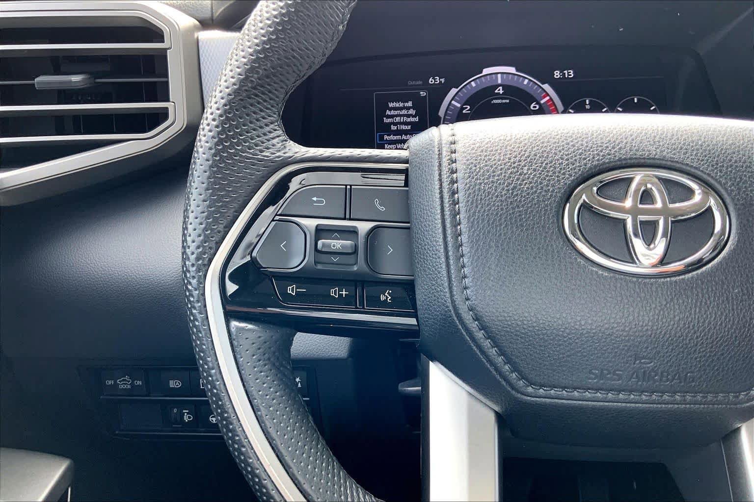 Used 2024 Toyota Tundra Limited AWD/4WD image 23