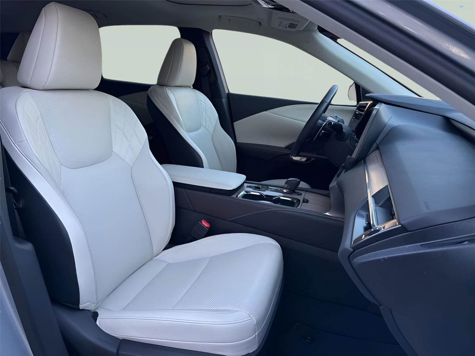 Used 2024 Lexus RX 350 Premium w/ Accessory Package (K3) image 22