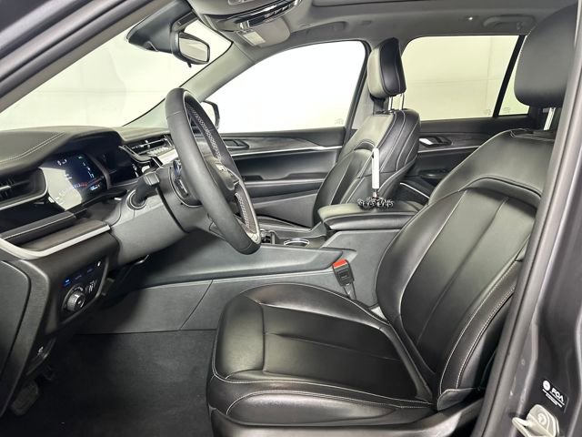 Used 2023 Jeep Grand Cherokee 4WD 4xe image 11