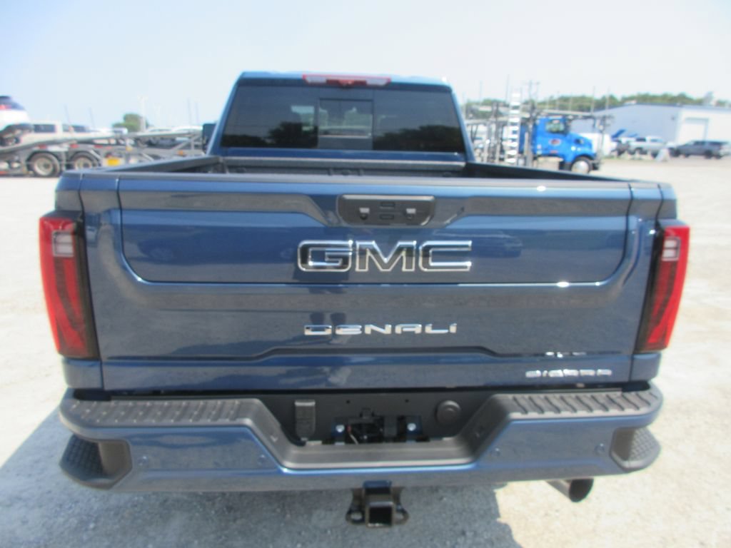 New 2026 GMC Sierra 2500 Denali Ultimate AWD/4WD image 6