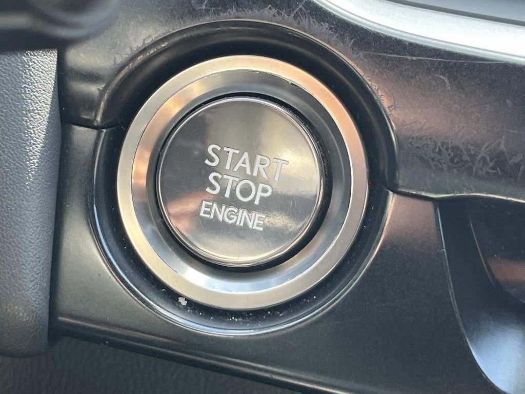 Used 2019 Lexus UX 200 w/ Premium Package image 38