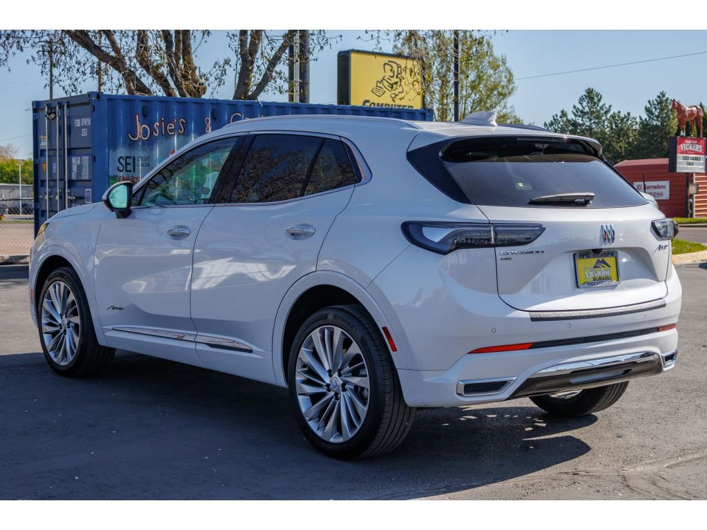Used 2024 Buick Envision Avenir AWD/4WD image 5