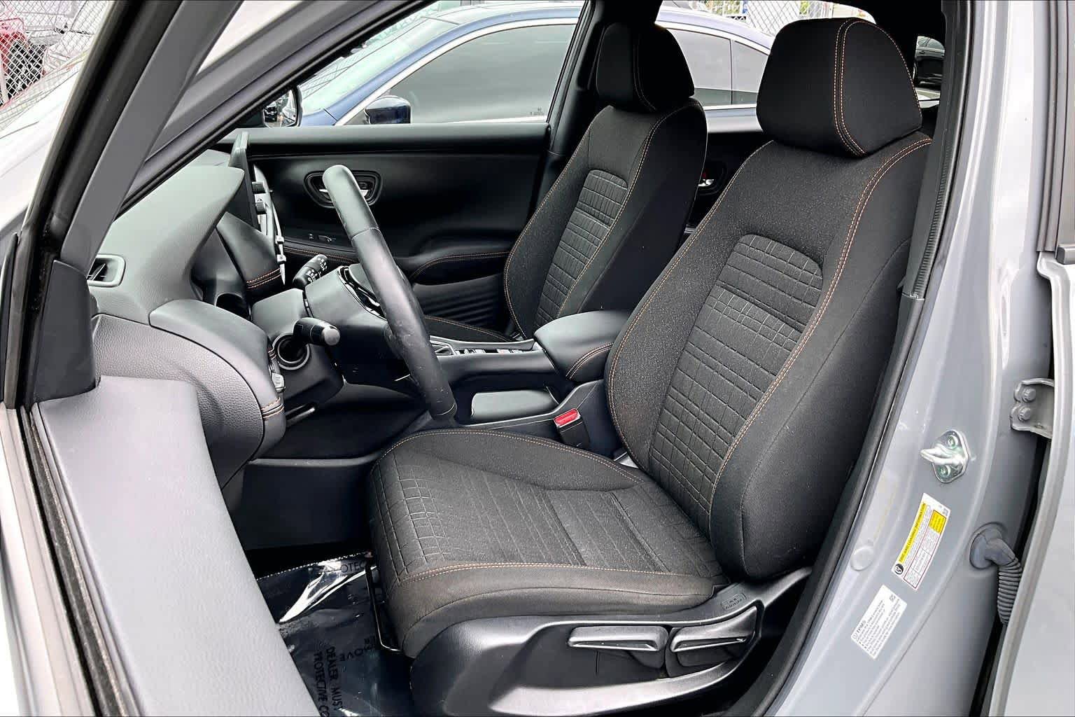 Used 2024 Honda HR-V Sport image 8