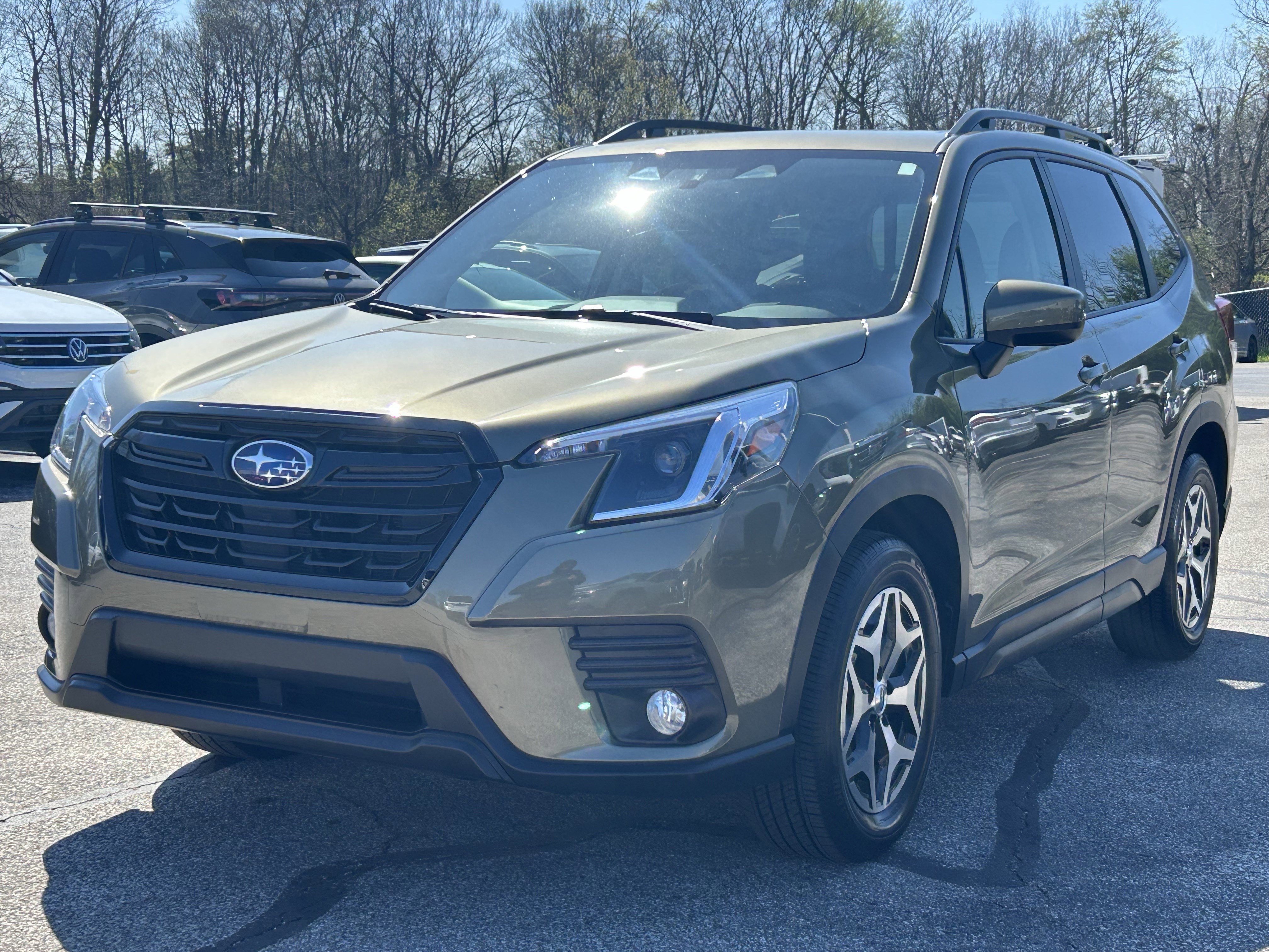 Certified 2023 Subaru Forester Premium image 2