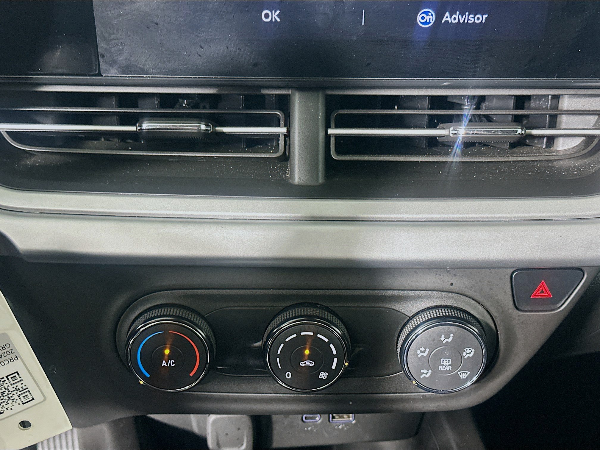 Used 2024 Chevrolet Trax LS FWD image 23