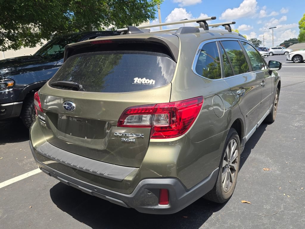 Used 2018 Subaru Outback 3.6R Touring w/ Popular Package #3 AWD/4WD image 7