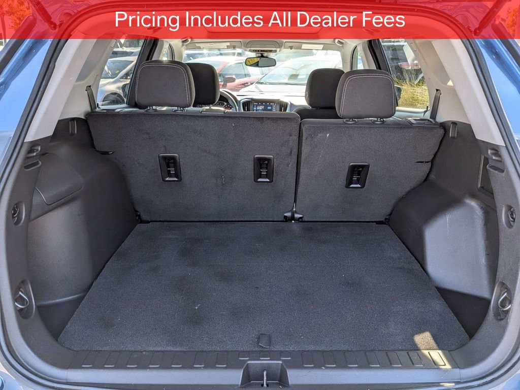 Used 2024 GMC Terrain SLE w/ Driver Convenience Package FWD image 13