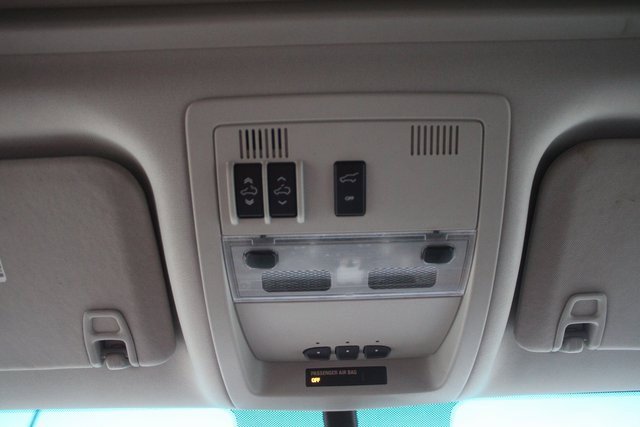 Used 2014 Chevrolet Suburban LT w/ Luxury Package image 14