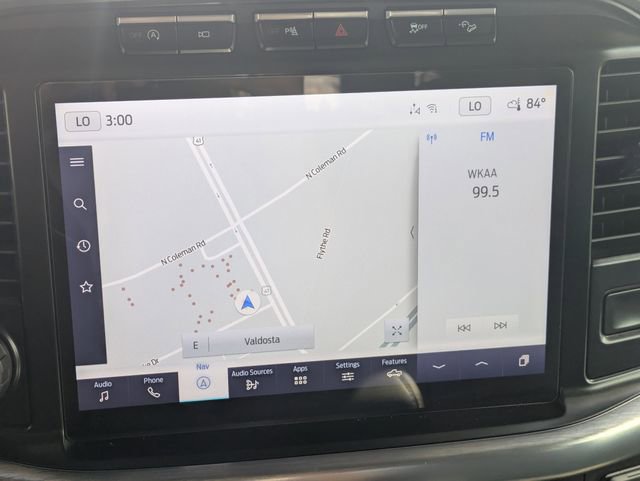 Used 2023 Ford F150 Lariat w/ Trailer Tow Package image 23