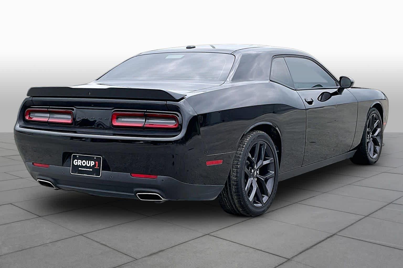 Used 2021 Dodge Challenger GT w/ Blacktop Package RWD image 9