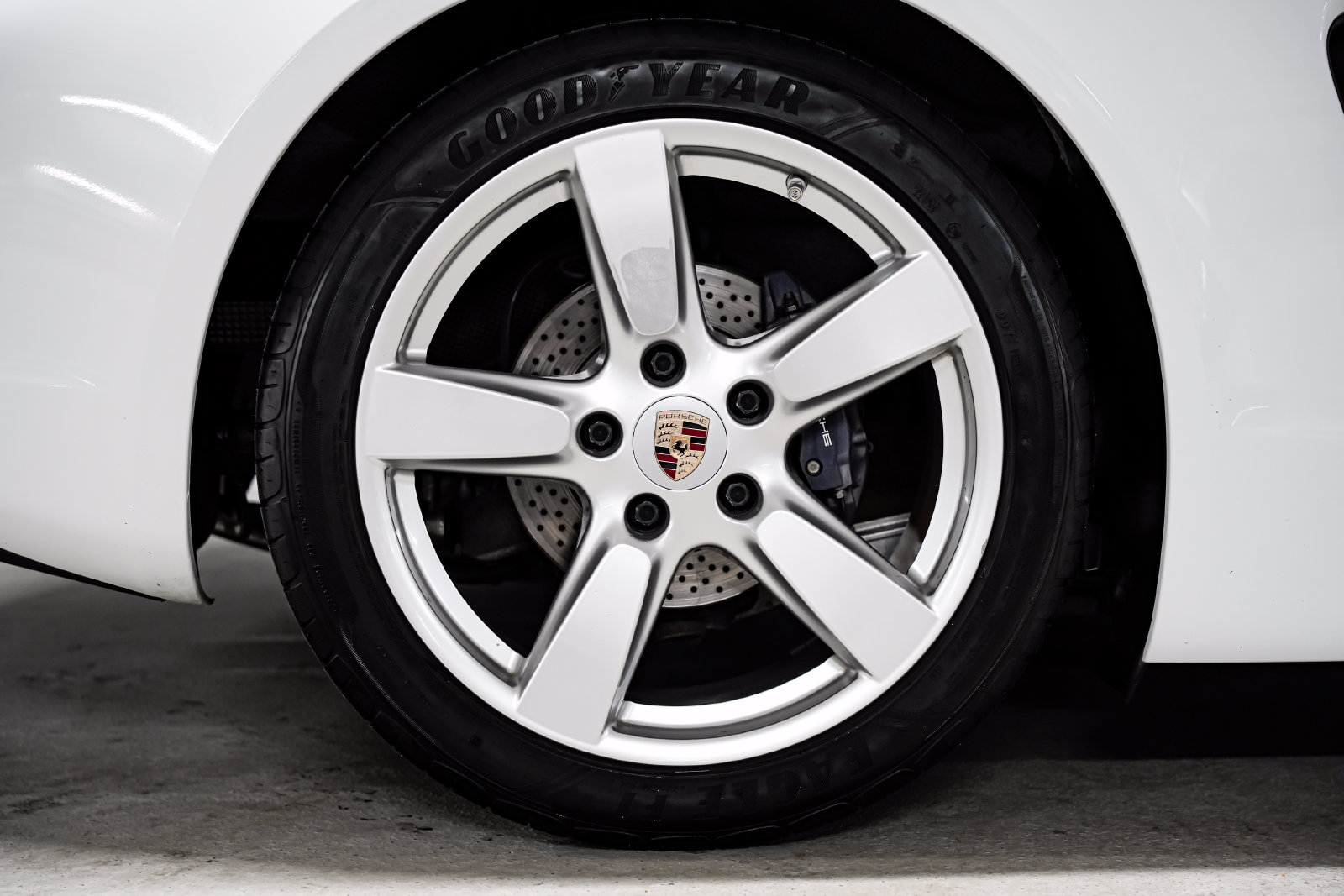 Used 2014 Porsche Cayman RWD image 37