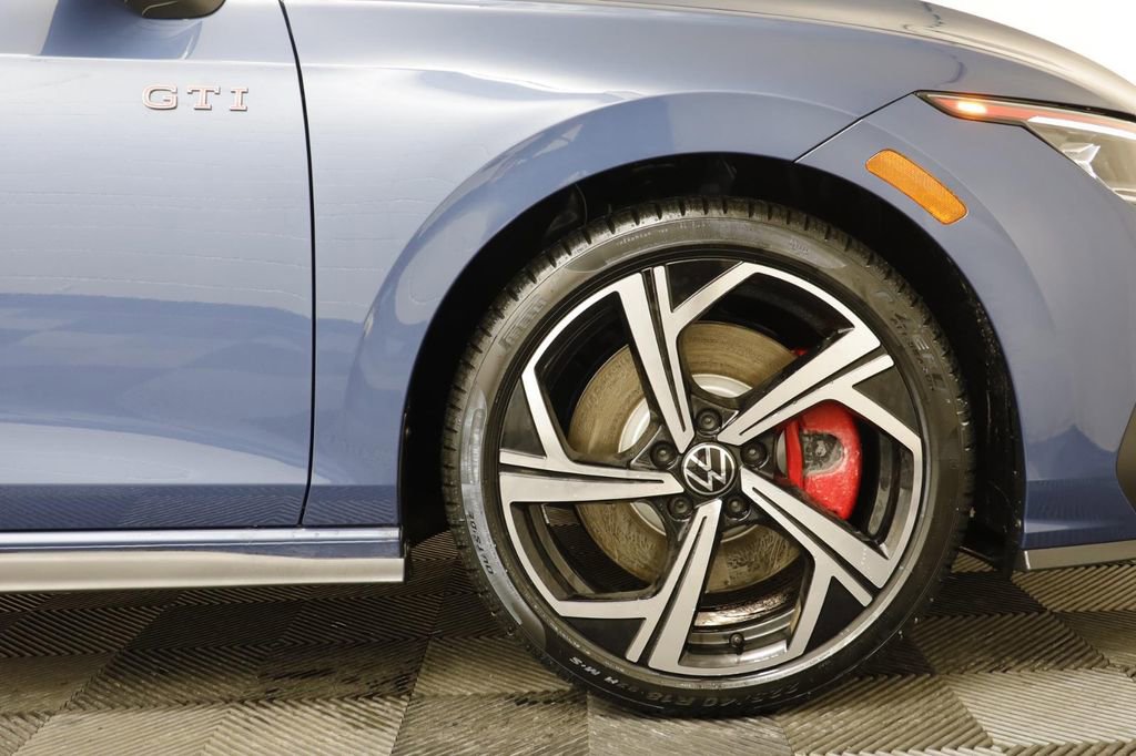 New 2026 Volkswagen GTI SE FWD image 24