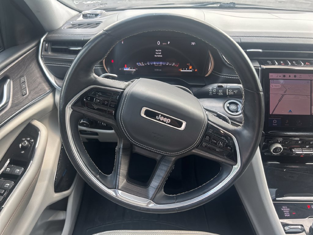 Used 2022 Jeep Grand Cherokee L Overland AWD/4WD image 17