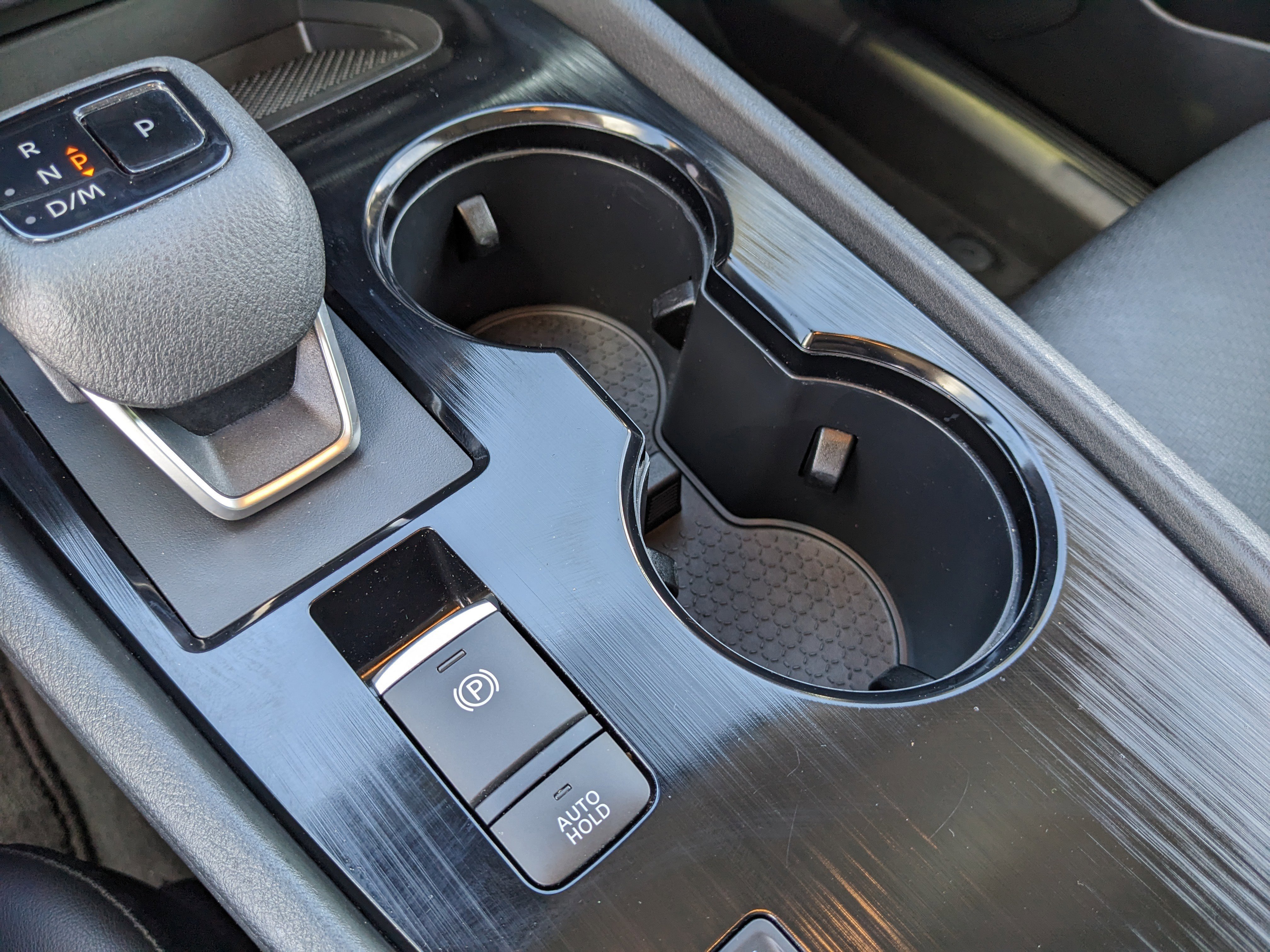 Used 2024 Nissan Rogue SV w/ SV Premium Package image 37