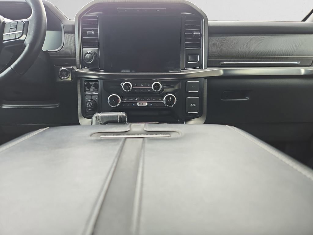 Used 2023 Ford F150 Platinum image 12